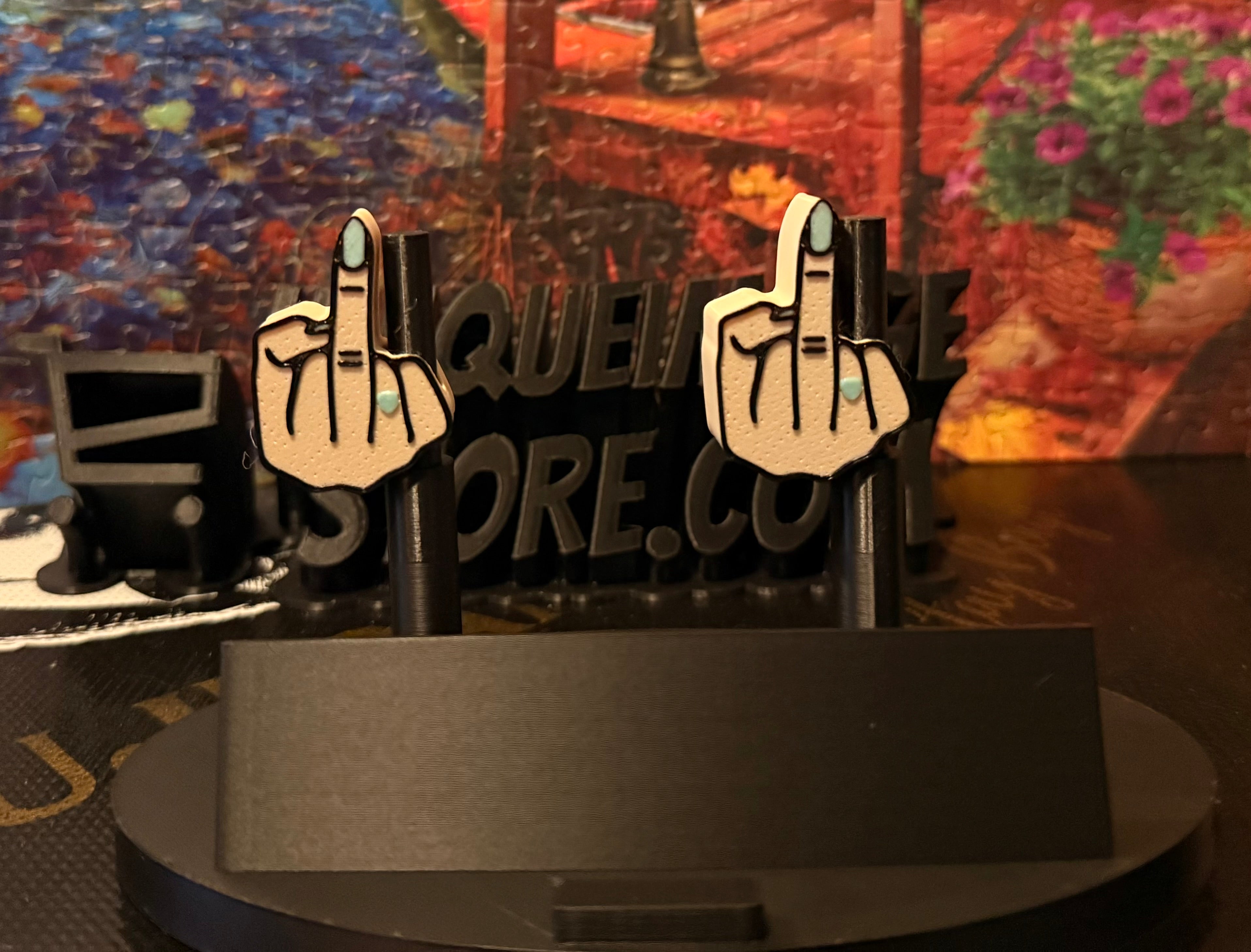 Finger Straw Topper